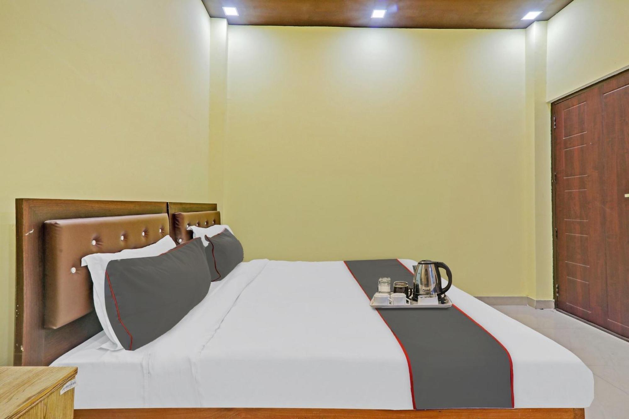 Hotel Capital O 88691 Phenix Elite Lucknow Exterior foto